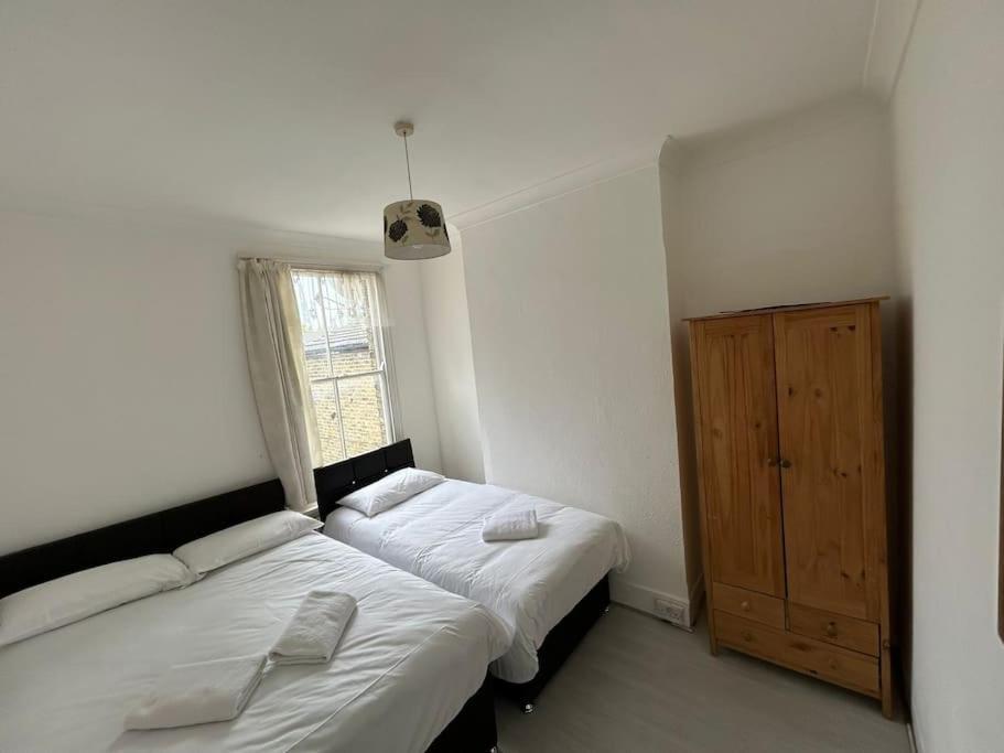 East London 2 Bedroom Flat Zewnętrze zdjęcie